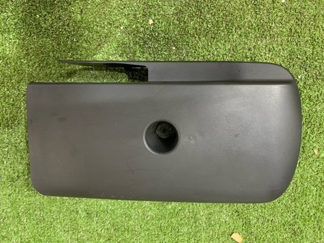 8W09535124PK VAG Защитный кожух рулевого механизма купить в Кривой Рог