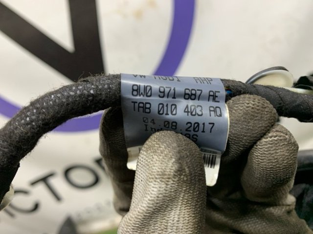 VAG 8W0971687AH Жгут проводов задней двери в наличии Киев