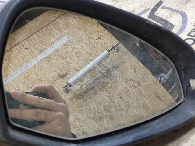 VAG 8W1857410D9B9 Правое зеркало в наличии Винница