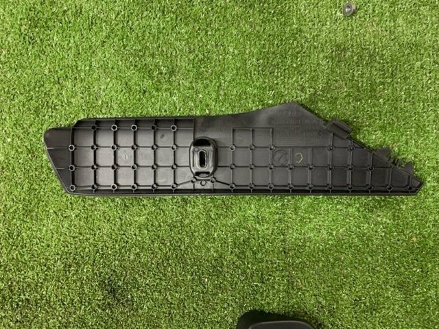 VAG 8W1863312A4PK Накладка декоративная центральной консоли в наличии Харьков
