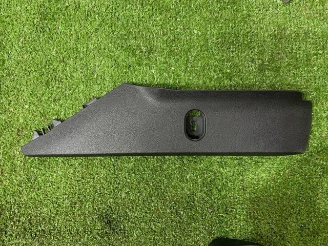 VAG 8W1863312A4PK Накладка декоративная центральной консоли в наличии Кривой Рог