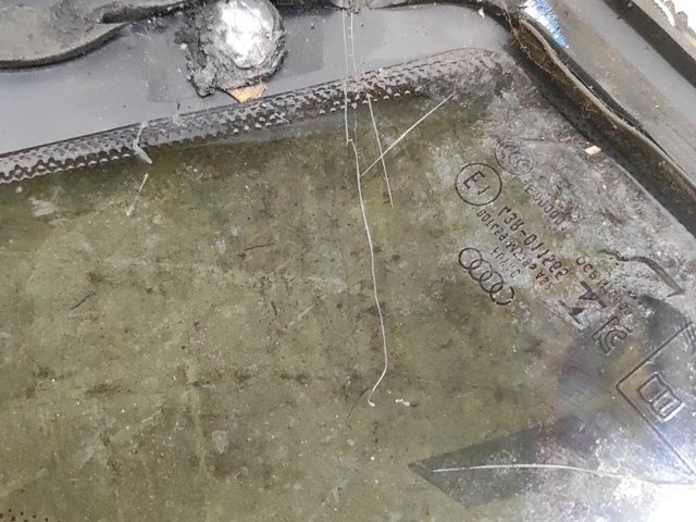 VAG 8W5845297HNVB Стекло кузова (багажного отсека) левое в наличии Павлоград
