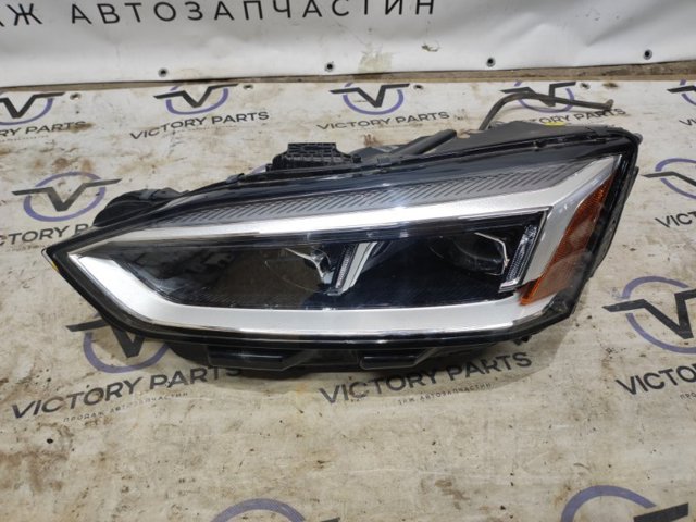 Фара 8W6941773F VAG