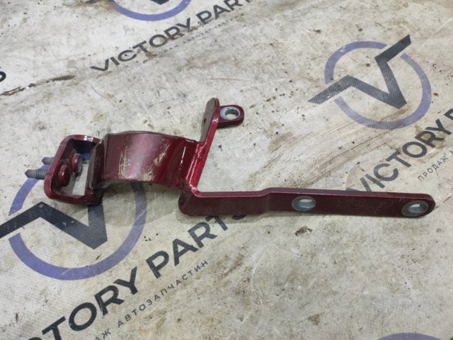 VAG 8W8827300A Петля задней двери в наличии Николаев
