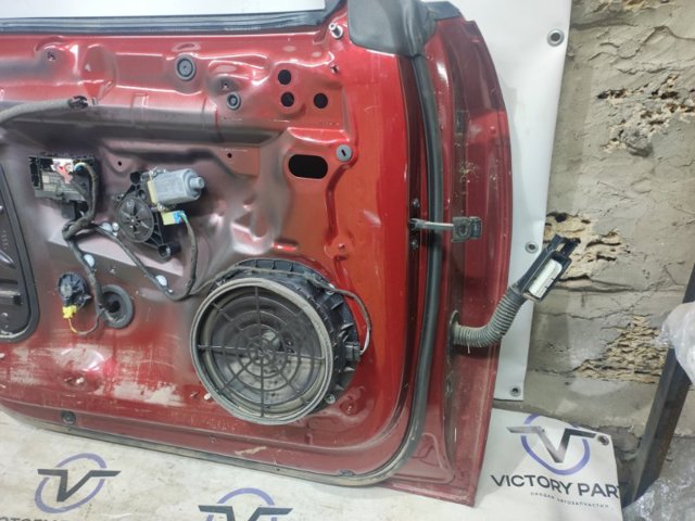 8W8831051G Дверь передняя левая купить Одесса