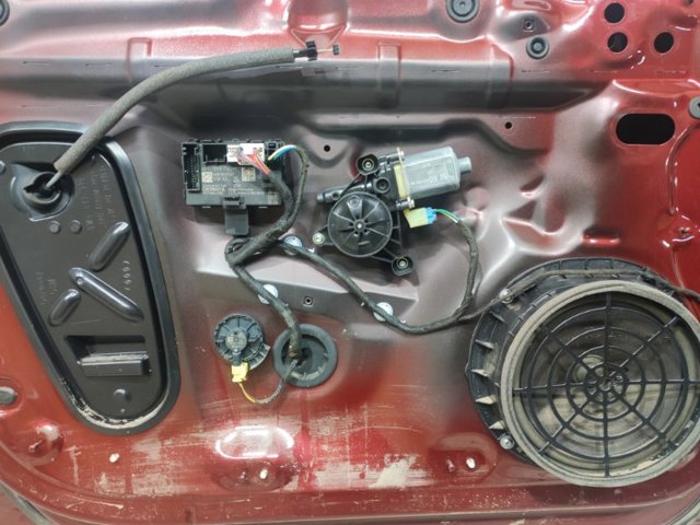 VAG 8W8831051G Дверь передняя левая в наличии Николаев