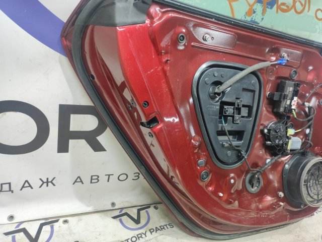 VAG 8W8833051K Дверь задняя левая в наличии Павлоград