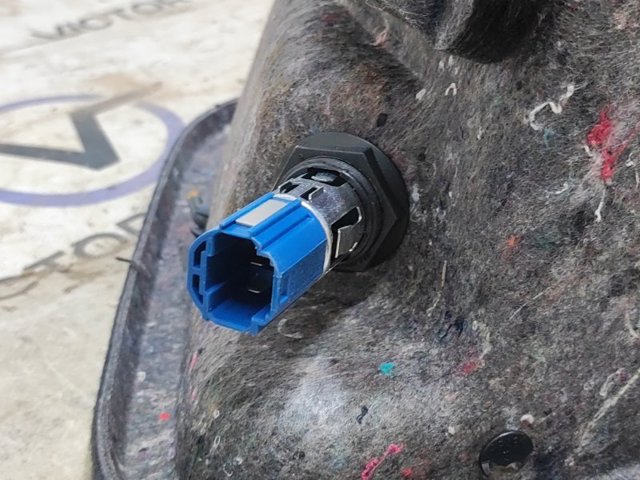 8W8863992KTH купить Черновцы