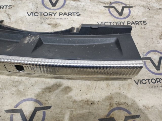 8W8864483C4PK VAG Облицовка задней панели багажника купить в Черновцы