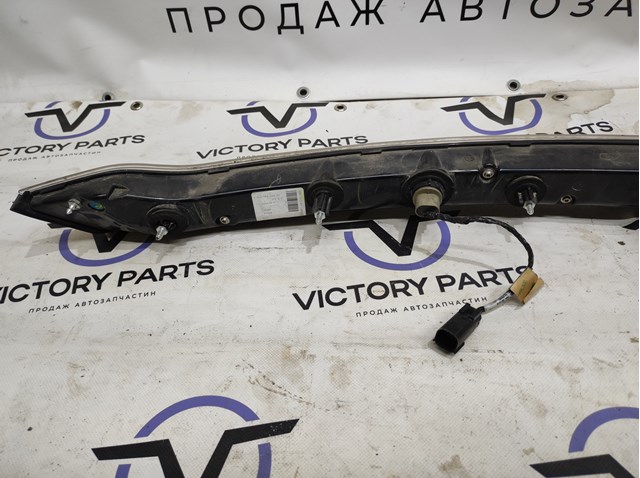 DP5Z13A565G Фонарь задний центральный купить Чернигов