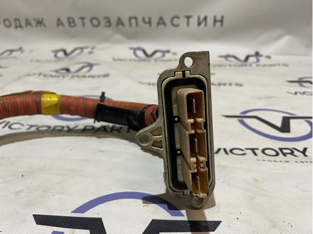 FORD EG9814183AA в наличии Львов