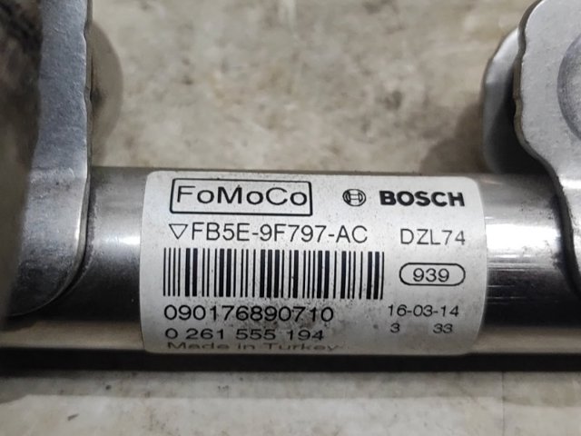 FB5E9F797AC Распределитель топлива (рампа) купить Сумы