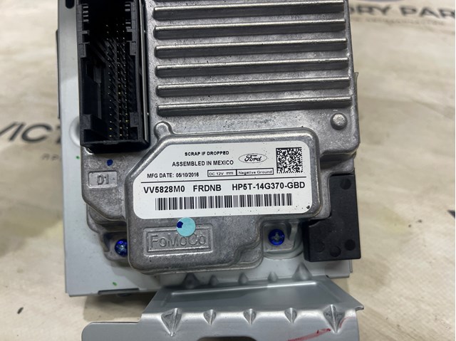 GP5Z10D885SB FORD Дисплей многофункциональный купить в Николаев