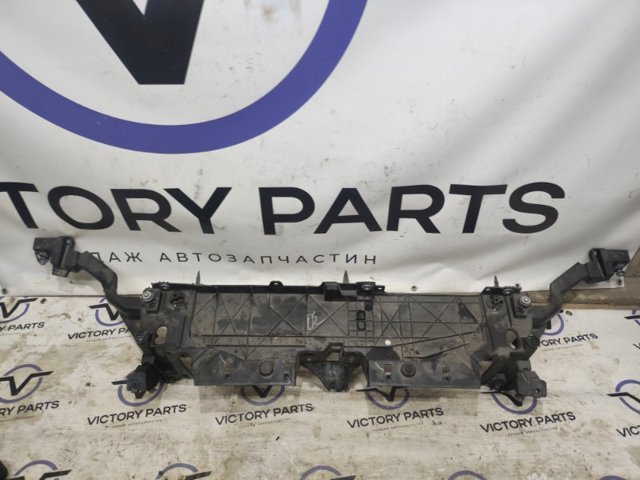 Суппорт радиатора верхний / монтажная панель крепления фар HP5Z16138A FORD