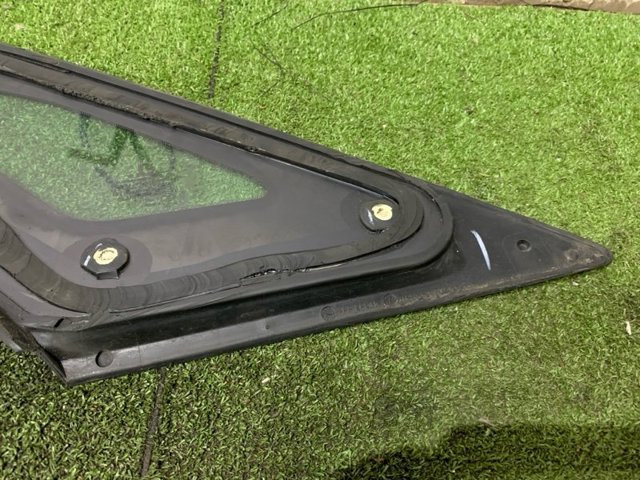 HP5Z5429710C FORD Стекло кузова (багажного отсека) правое купить в Винница
