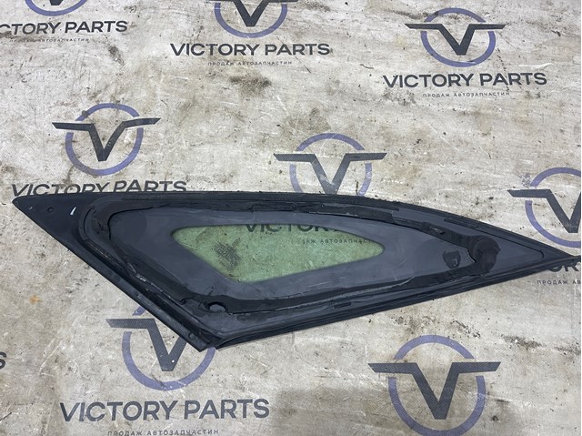 FORD HP5Z5429711C Стекло кузова (багажного отсека) левое в наличии Тернополь