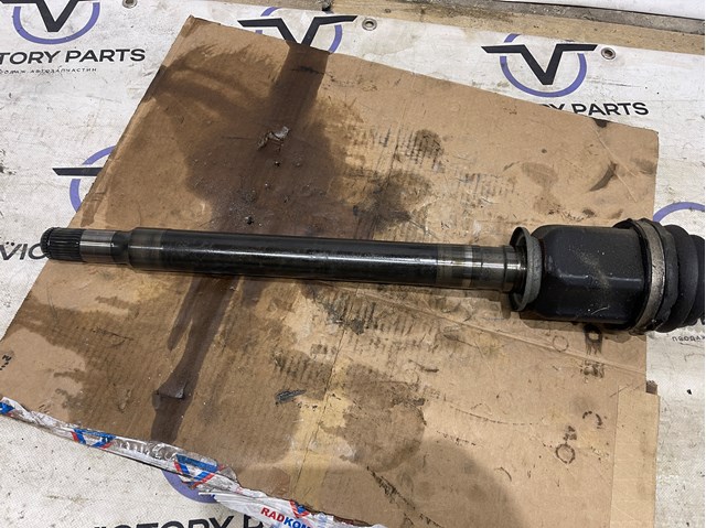LR064251 LAND ROVER Правая полуось купить в Днепр