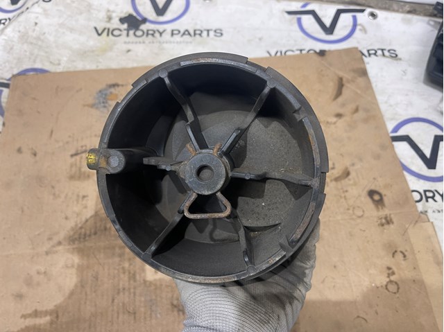 LR081576 LAND ROVER Пневмоподушка (пневморессора) моста заднего купить в Николаев