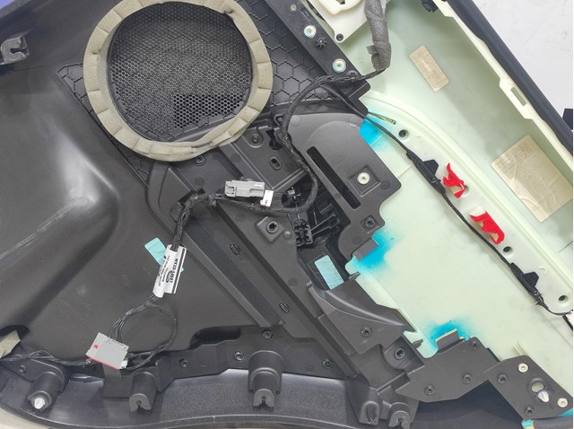 LAND ROVER LR082931 в наличии Хмельницкий