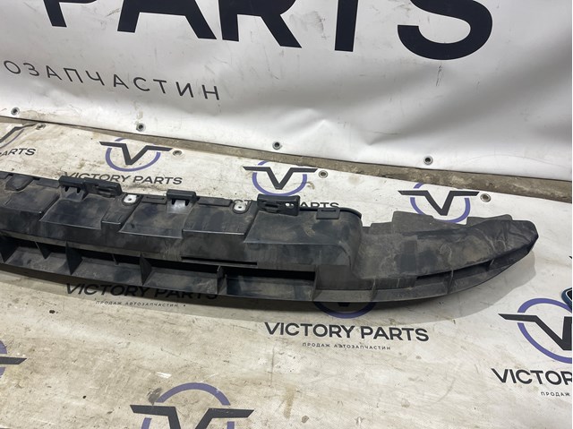 LR083117 LAND ROVER Кронштейн бампера переднего купить в Павлоград