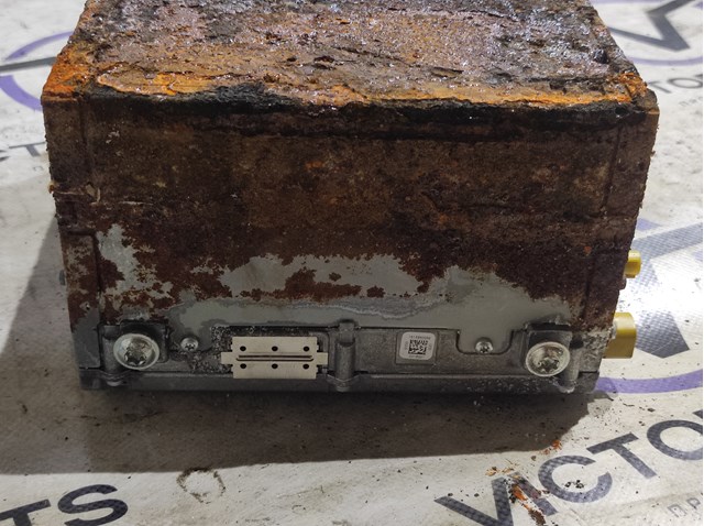 LR101581 LAND ROVER купить в Киев