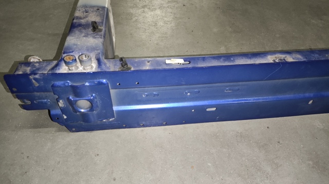 LR091866 LAND ROVER Усилитель бампера переднего купить в Киев
