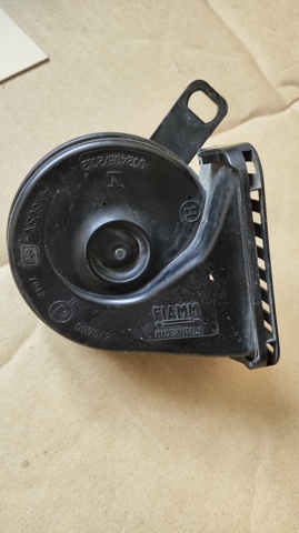 Клаксон LR115050 LAND ROVER