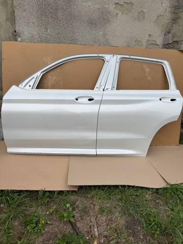 Дверь пассажирская задняя левая 41007465533 BMW