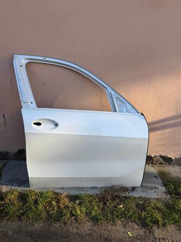 Пассажирская передняя дверь 41518738552 BMW