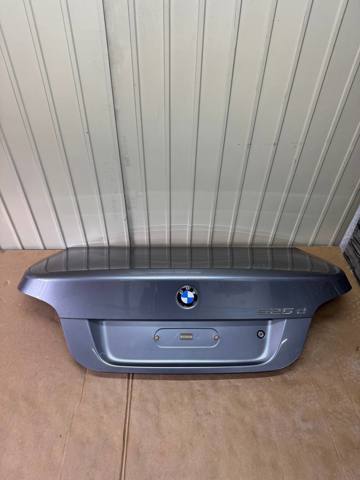 Крышка багажника 41627122441 BMW