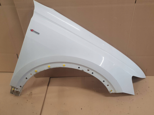 Боковая часть передняя правая 4M8821106A VAG