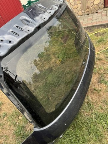 Стекло крышки багажника 80A845501A VAG