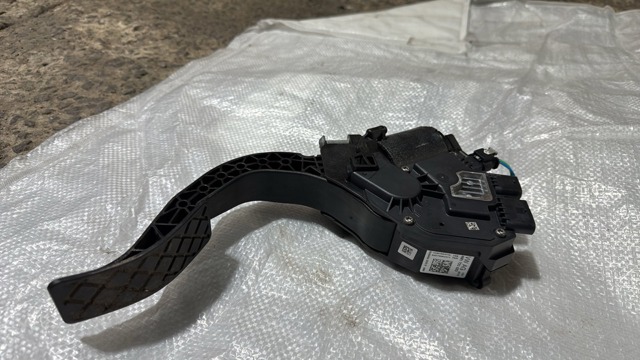Педаль акселератора 4M1723523 VAG