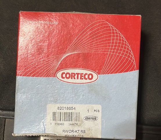 Сальник заднего хвостовика редуктора  12018654B CORTECO