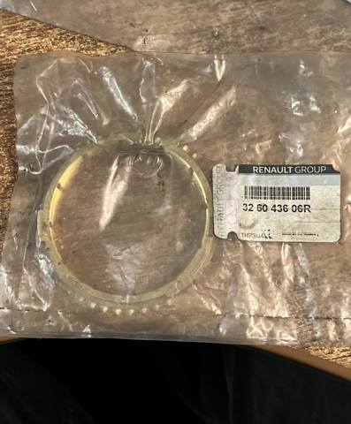 Кольцо синхронизатора 326043606R RENAULT