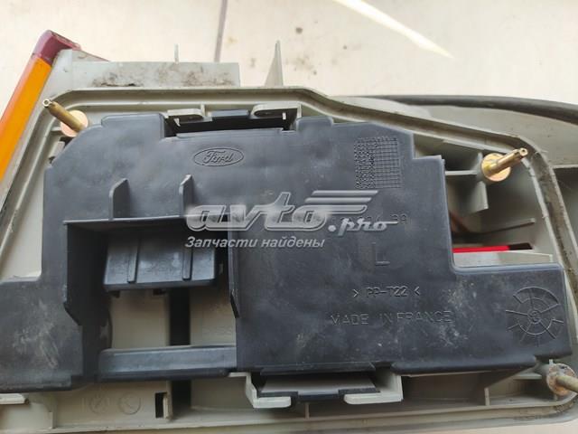 1666616 FORD Фонарь задний правый купить в Киев