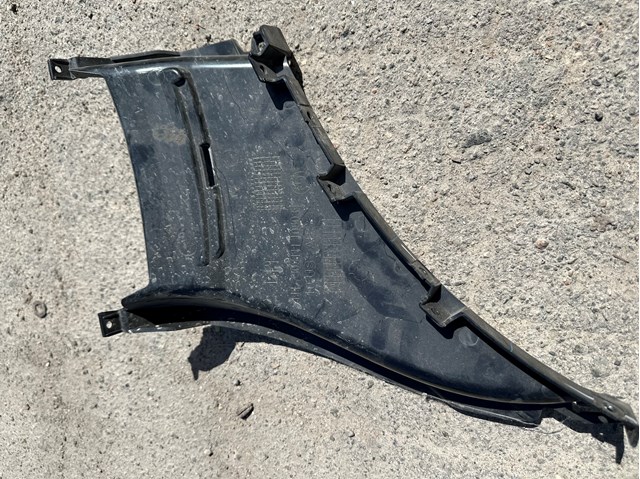 BMW 51117303111 Воздуховод тормозного диска левый в наличии Чернигов