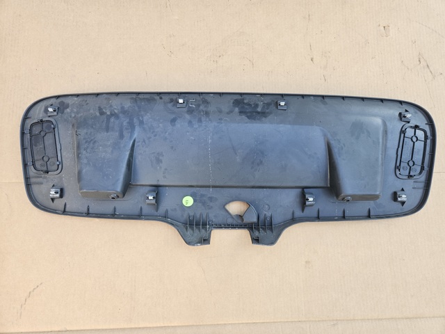 VAG 561867605F82V Обшивка (облицовка) крышки багажника (двери 3/5-й задней) в наличии Одесса