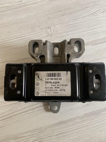 1J0199555AK Подушка трансмиссии (опора коробки передач) купить Черкассы