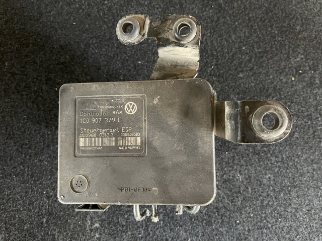 Блок управления АБС  1C0907379E VAG