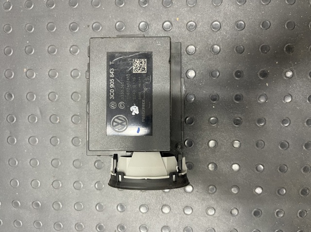 Замок зажигания 3C0905843T VAG
