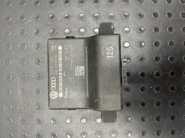 Приборы и аппаратура диагностики 3C0907530E VAG