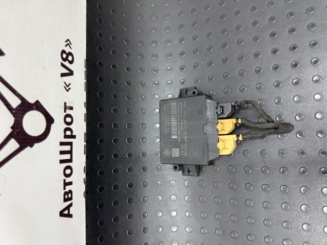 Модуль управления (ЭБУ) парктроником 3C8919475 VAG