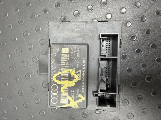 Блок управления комфортом 4L0907290A VAG
