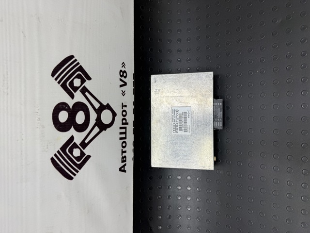 Блок управление Bluetooth 8P0862335M VAG