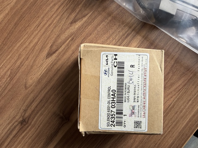  Клапан положения распредвала 2435703HA0 HYUNDAI