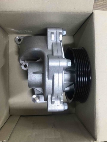 Насос охлаждающей жидкости Хендай Санта-Фе 4