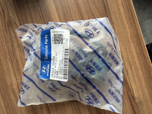 Клапан соленоид регулирования заслонки EGR 283242B000 HYUNDAI