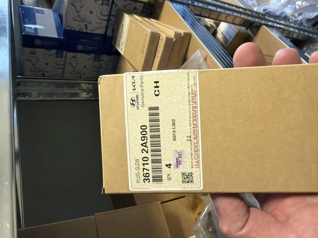 Свечи накаливания 367102A900 HYUNDAI