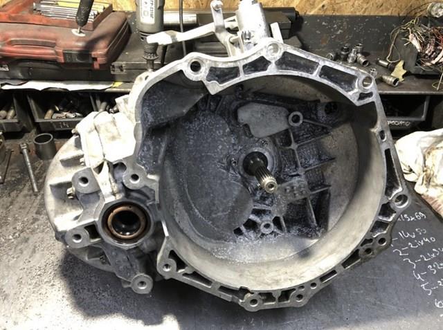 Механическая коробка передач 55192042 GM